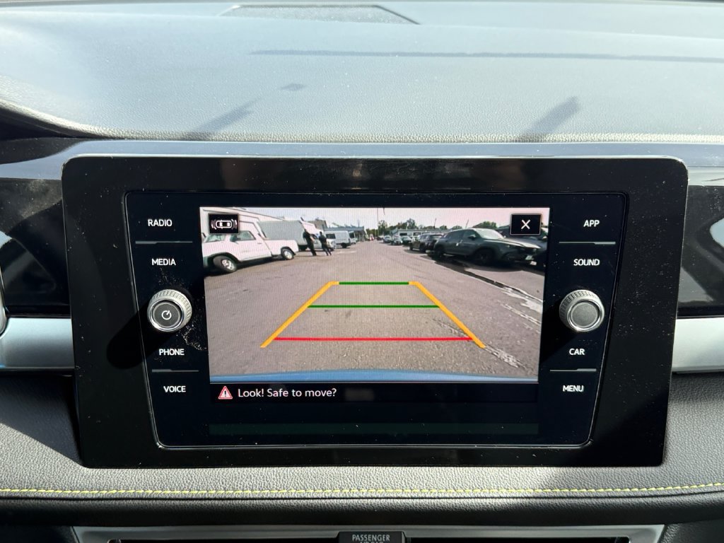 New 2027 Volkswagen Taos Sport AWD/4WD image 15