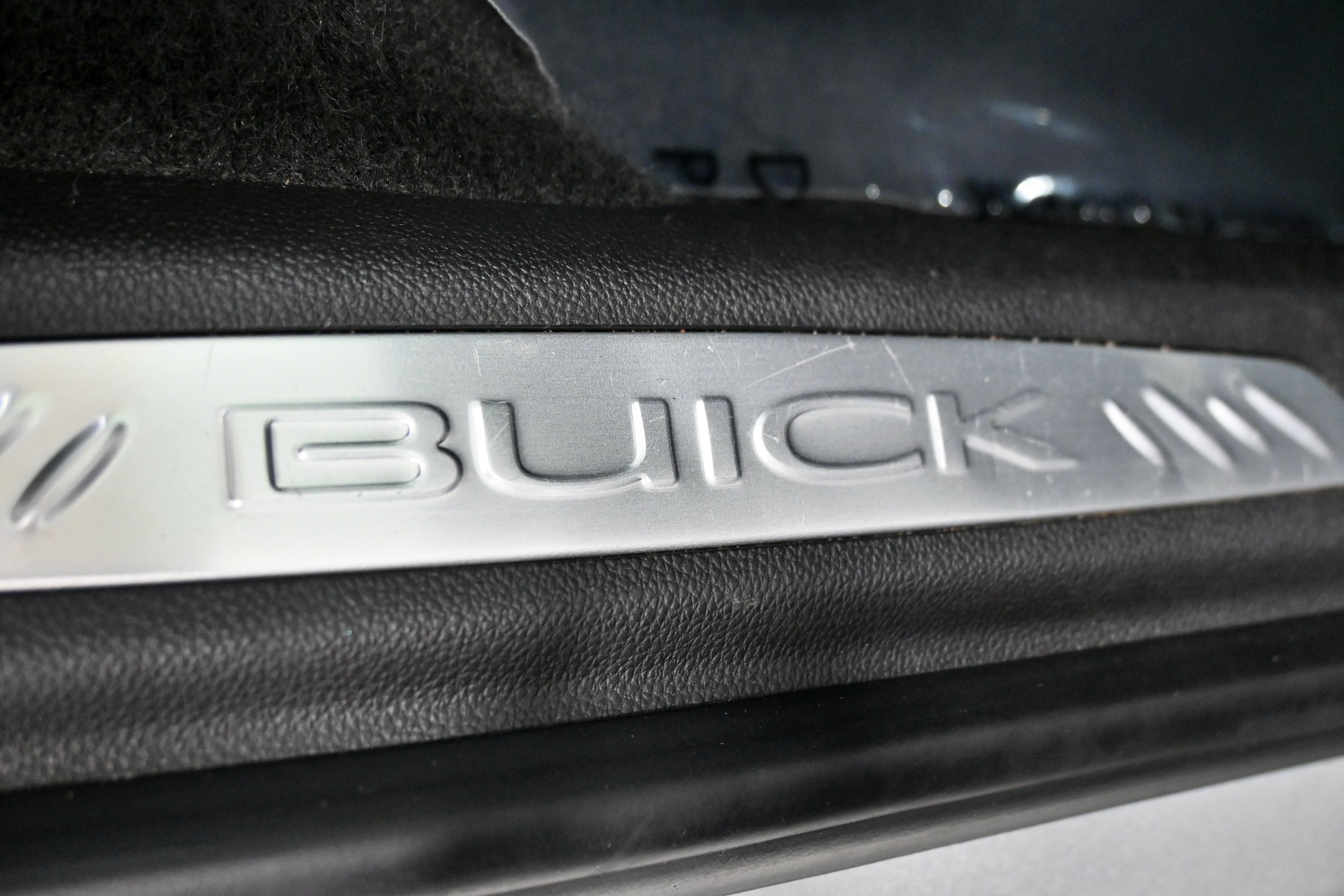 Used 2017 Buick Envision Essence AWD/4WD image 31
