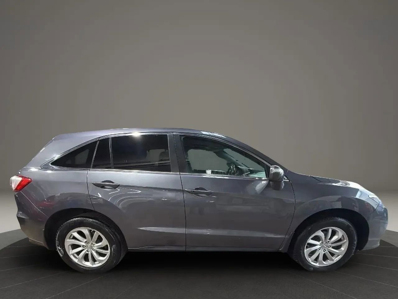 Used 2017 Acura RDX AWD image 4