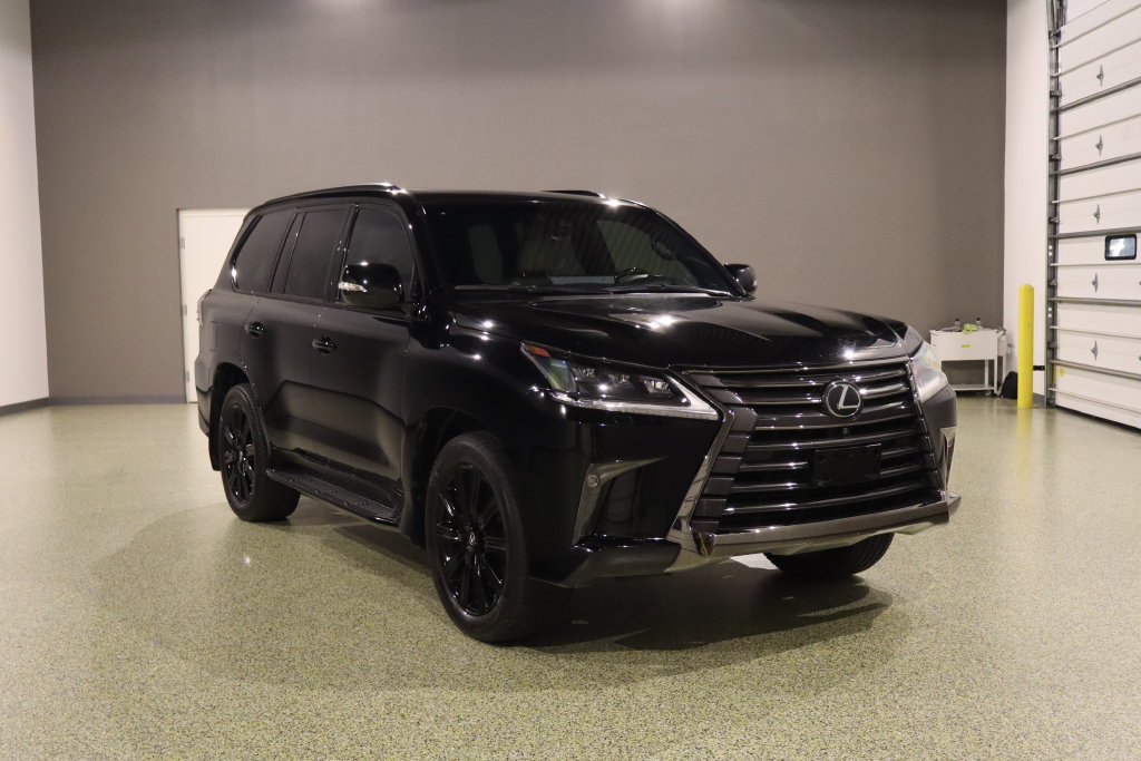 Used 2019 Lexus LX 570 4WD w/ Inspiration Series image 1