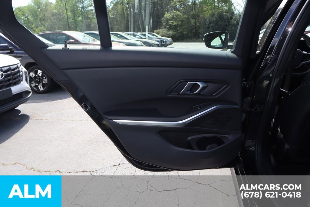 Used 2025 BMW 330i Sedan RWD image 21