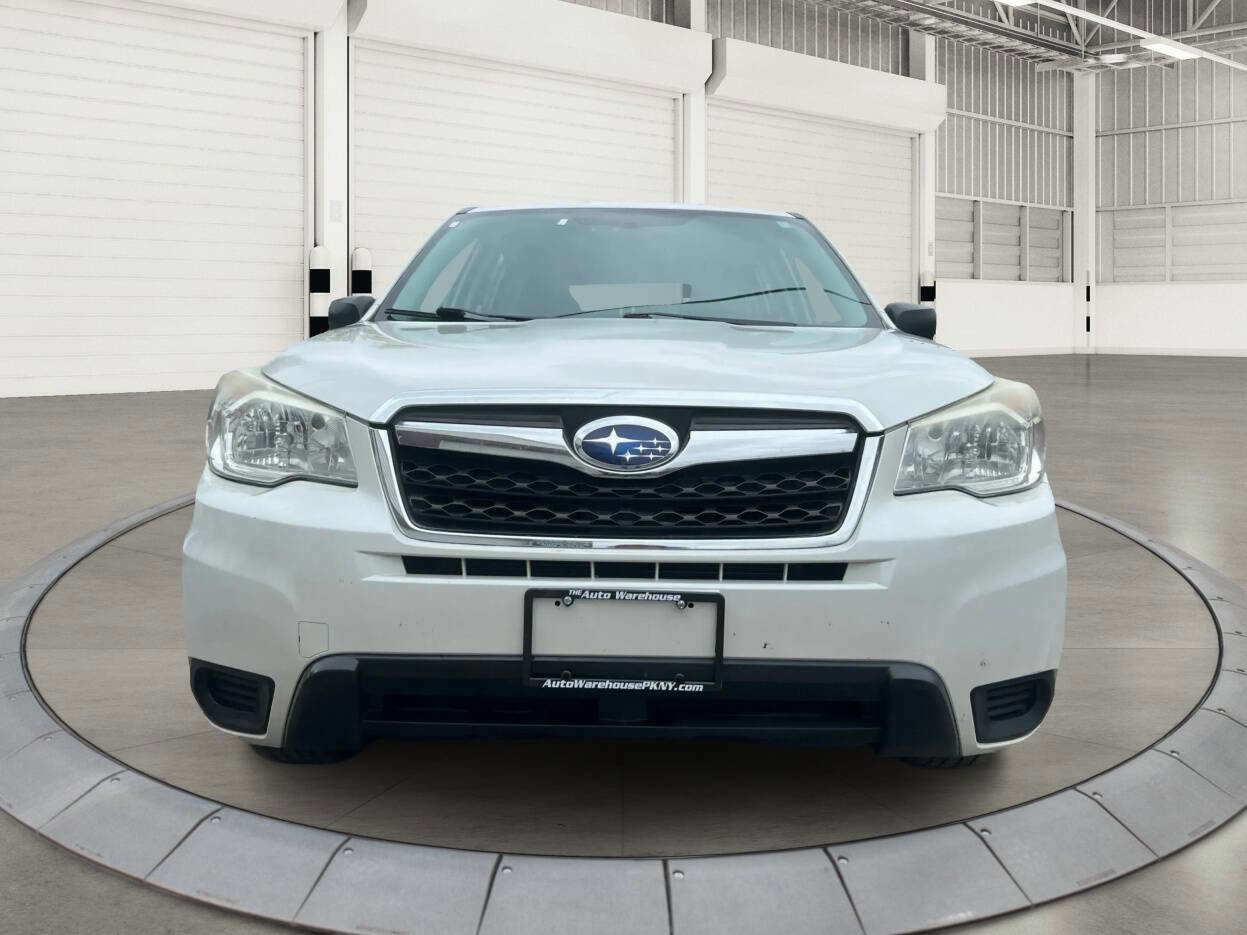 Used 2014 Subaru Forester 2.5i AWD/4WD image 8