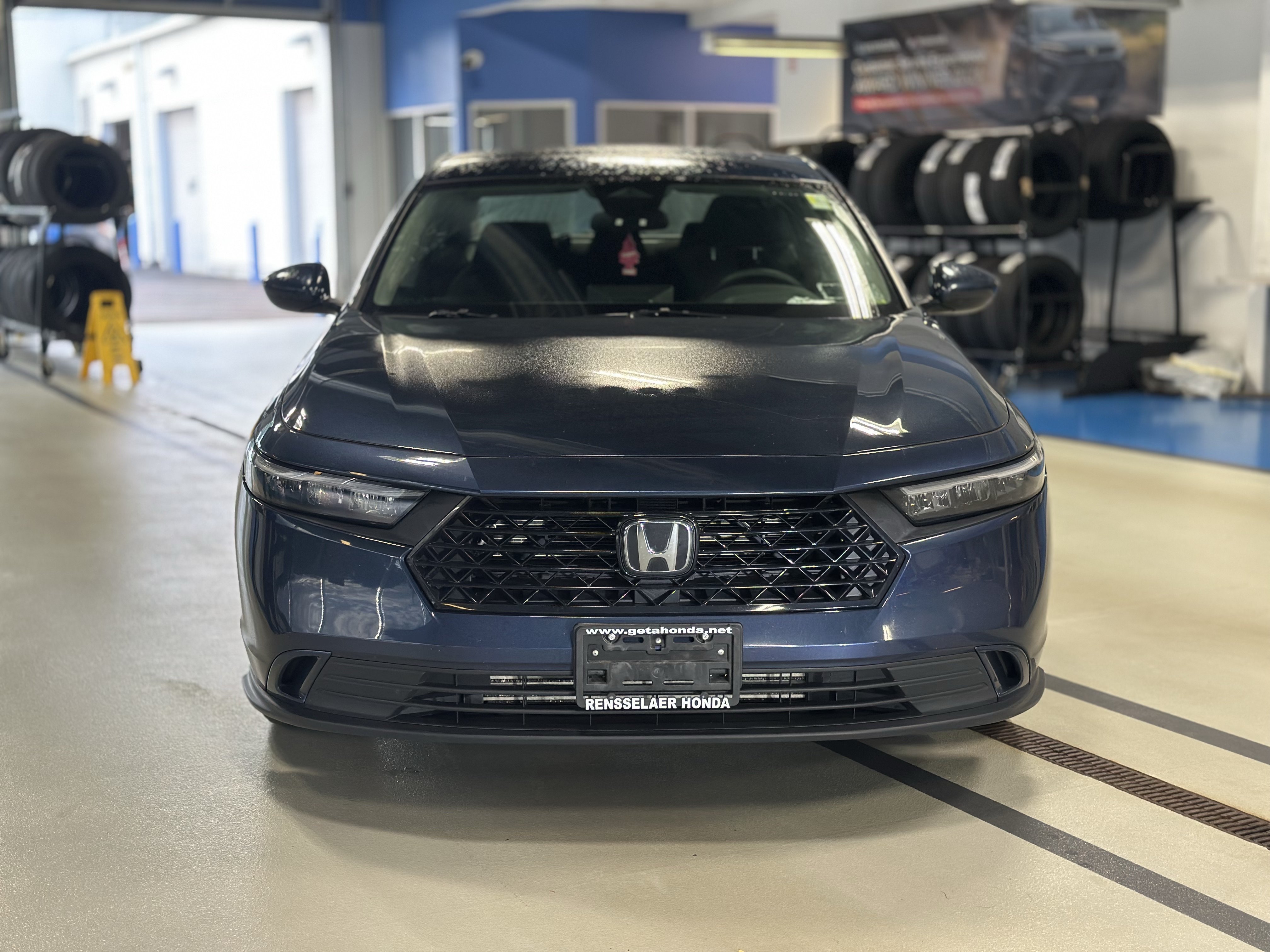 Used 2024 Honda Accord EX image 2