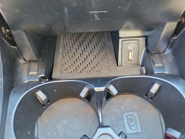 Used 2020 Mercedes-Benz C 300 Sedan image 29