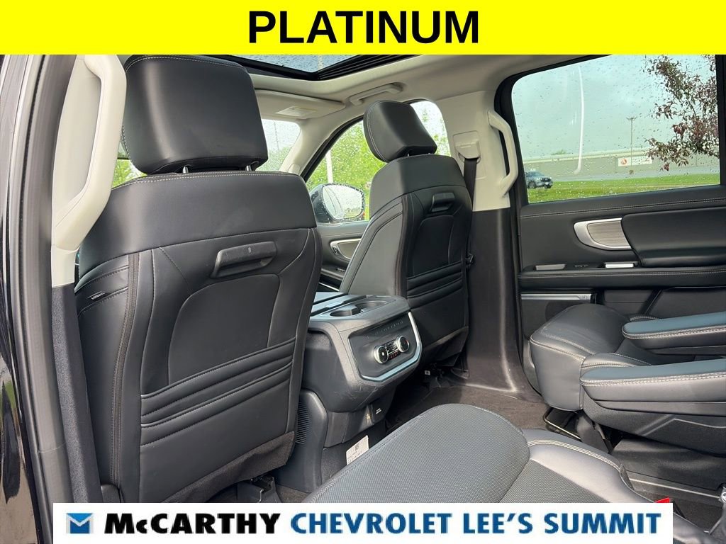Used 2025 Ford Expedition Platinum AWD/4WD image 55