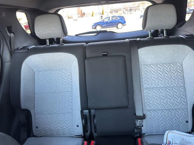 Used 2022 Chevrolet Equinox LS w/ LS Convenience Package image 12