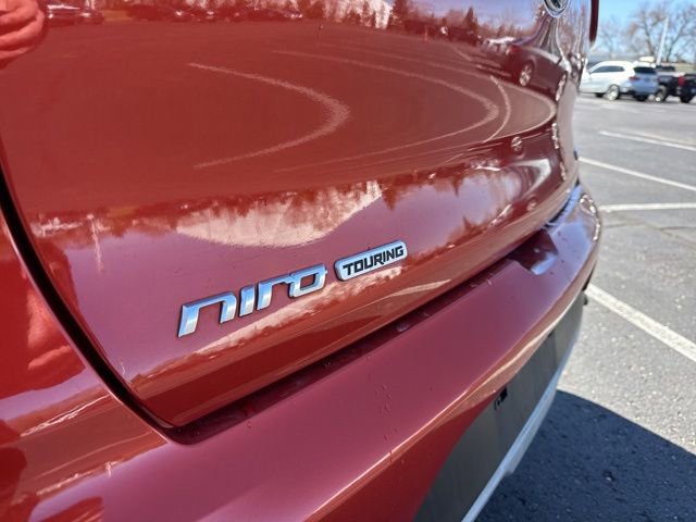 Used 2020 Kia Niro Touring image 31