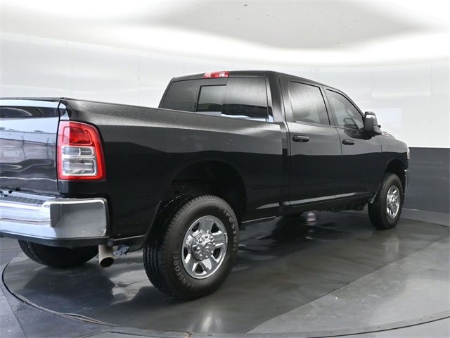 Used 2024 RAM 2500 Tradesman w/ Chrome Appearance Group image 4