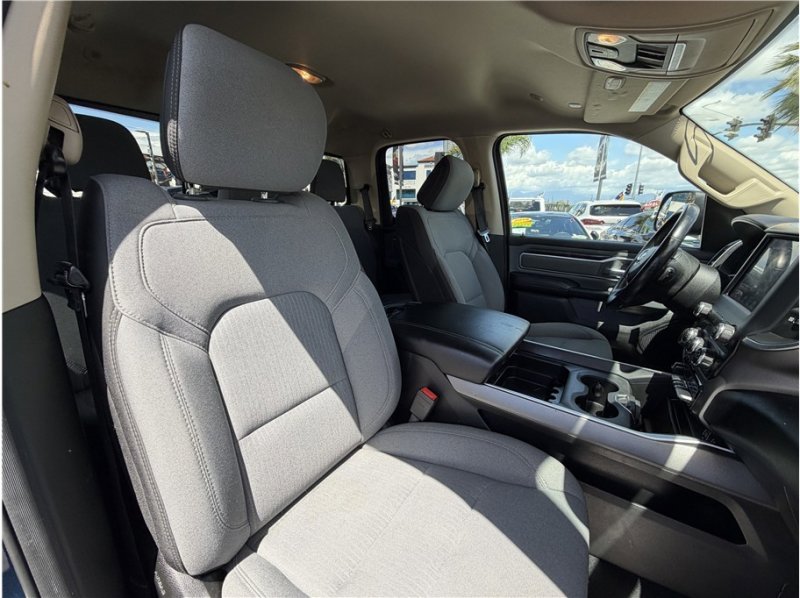 Used 2019 RAM 1500 Big Horn RWD image 34