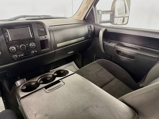 Used 2014 Chevrolet Silverado 2500 LT AWD/4WD image 23