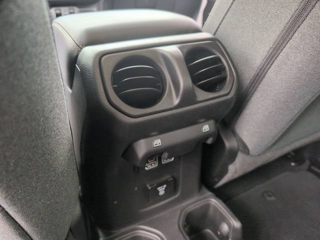 Certified 2025 Jeep Wrangler Unlimited Sahara AWD/4WD image 17