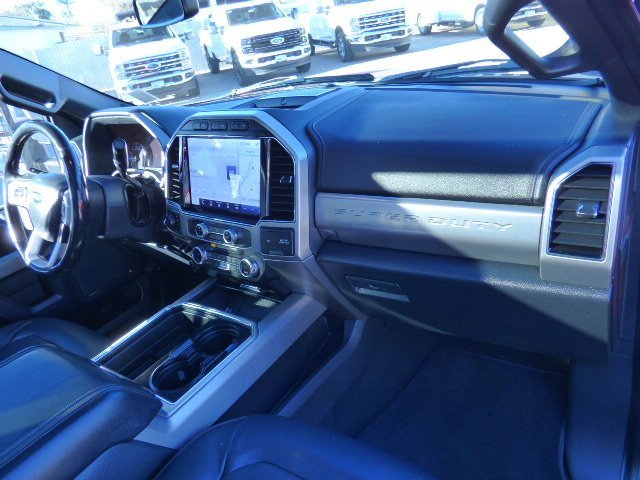 Used 2022 Ford F350 Platinum image 17