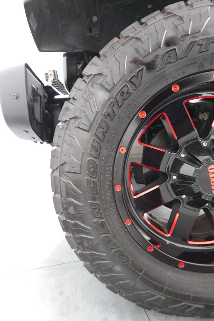 Used 2017 Jeep Wrangler Unlimited Rubicon AWD/4WD image 35