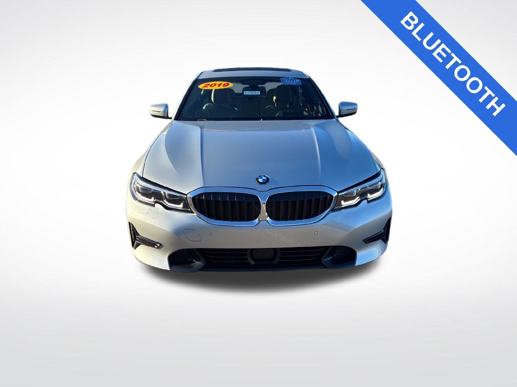 Used 2019 BMW 330i xDrive Sedan w/ Premium Package AWD/4WD image 9