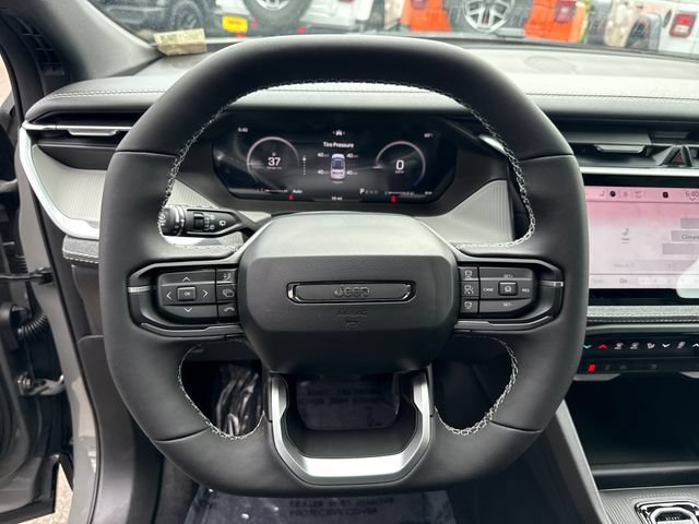 New 2026 Jeep Cherokee Laredo AWD/4WD image 18