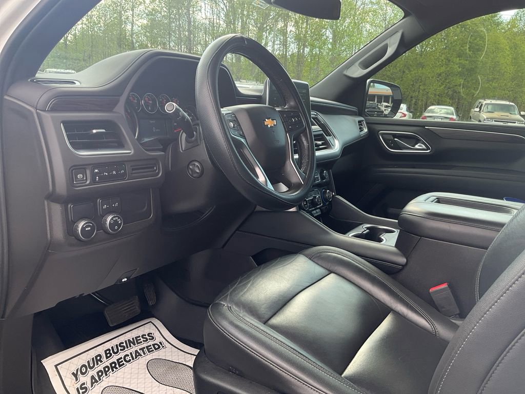 Used 2021 Chevrolet Tahoe LT w/ Luxury Package image 15