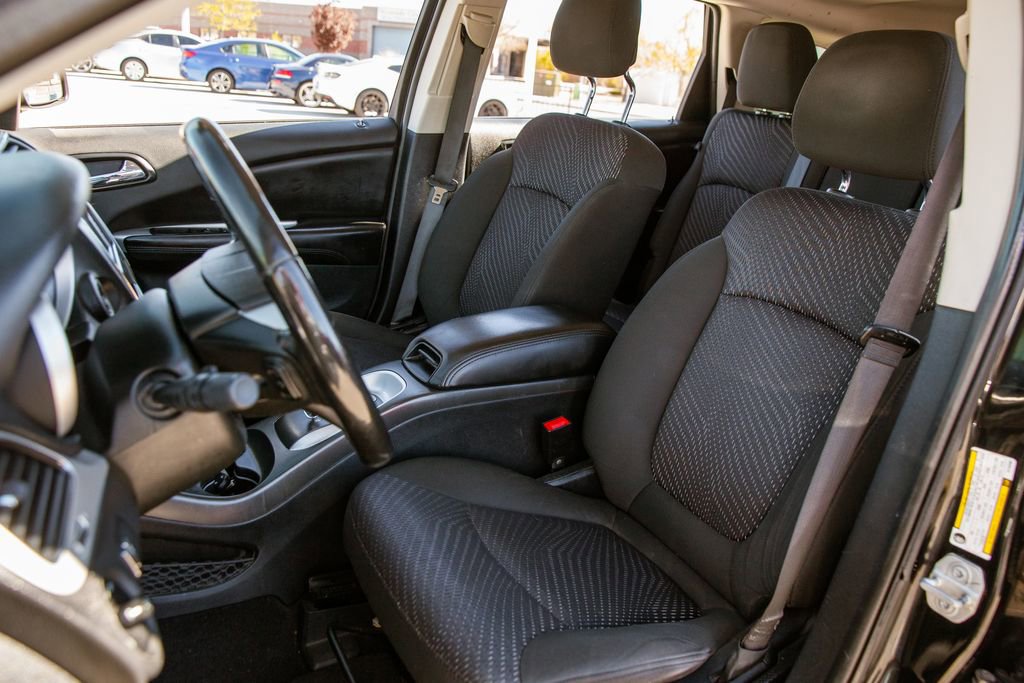 Used 2019 Dodge Journey SE w/ Connectivity Group image 14