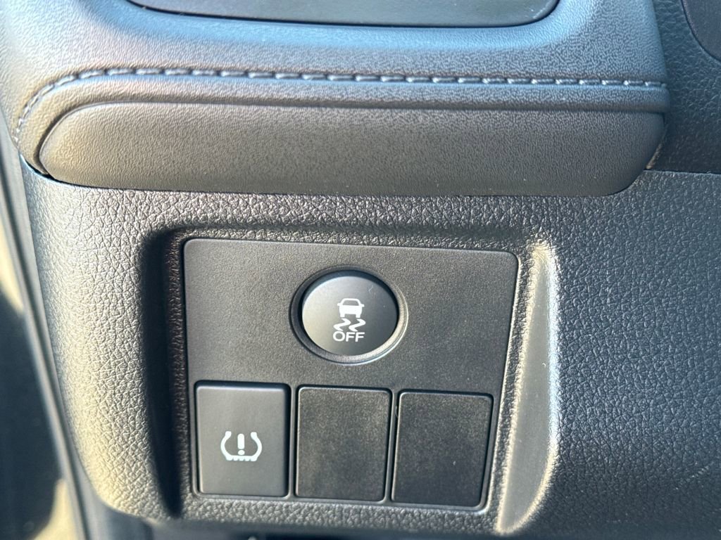 Used 2016 Honda HR-V EX image 31