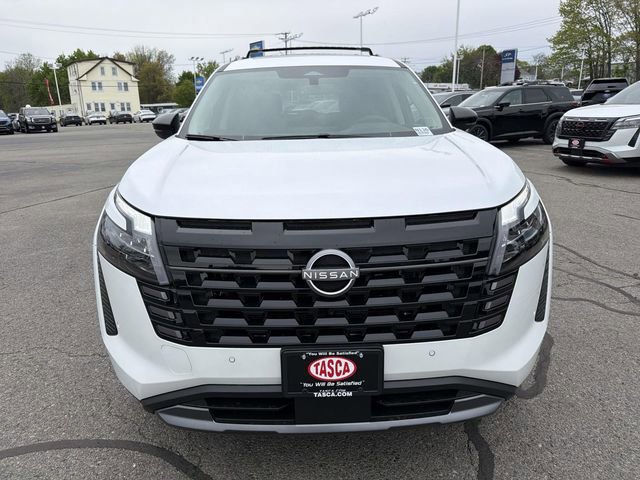 New 2026 Nissan Pathfinder SL AWD/4WD image 2
