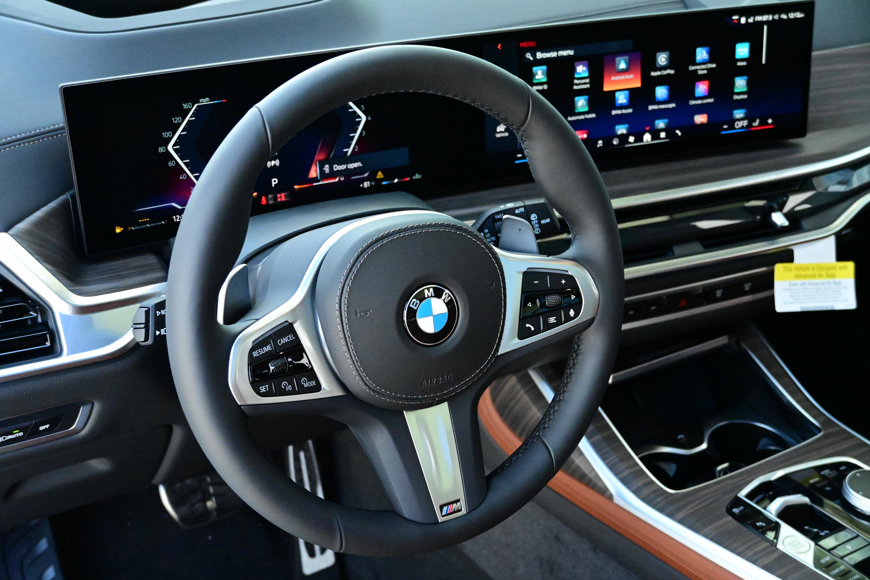 New 2026 BMW X7 xDrive40i w/ M Sport Package image 14