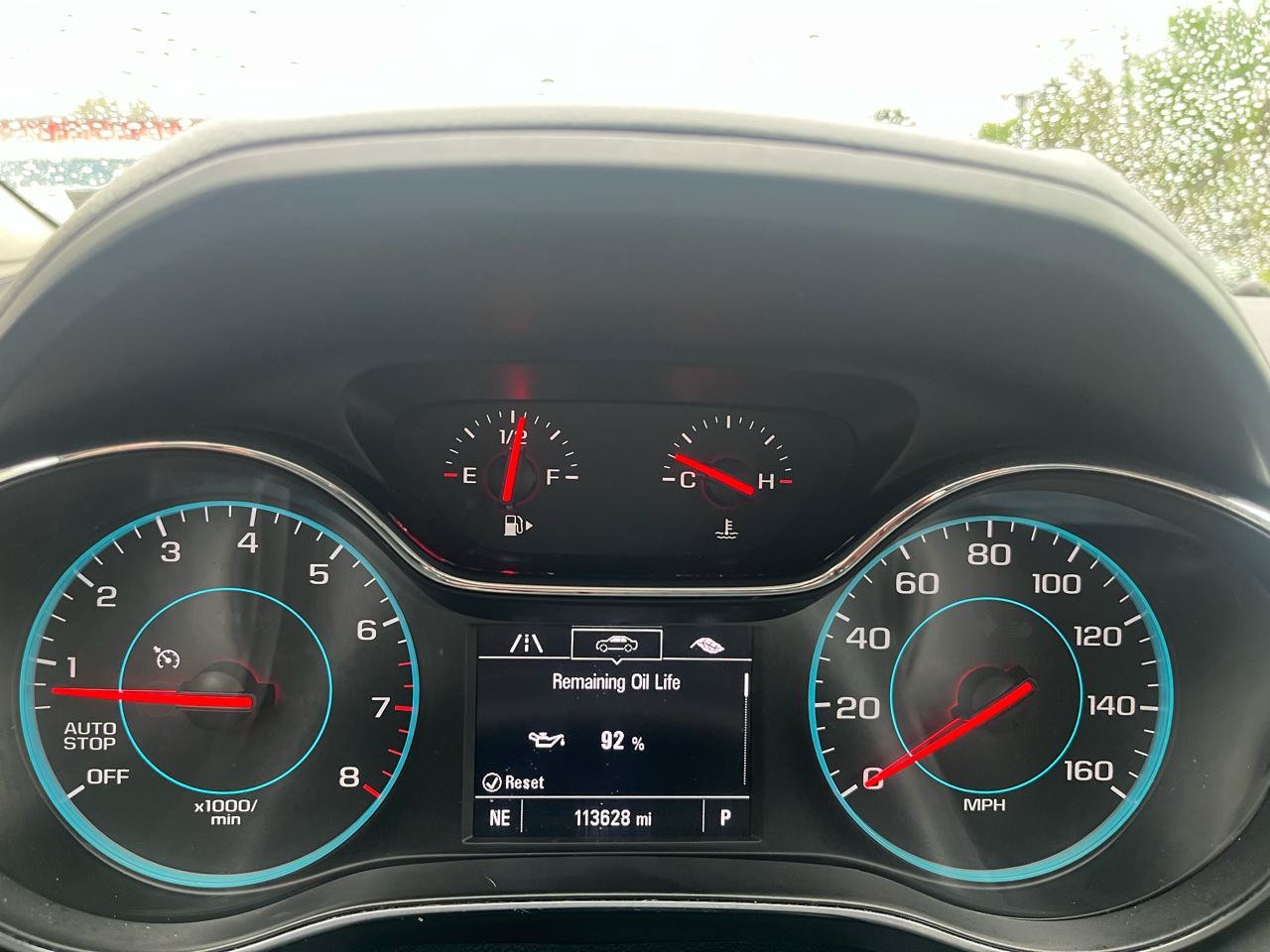 Used 2018 Chevrolet Cruze LT w/ Convenience Package FWD image 16