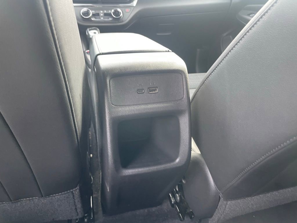 Used 2025 Buick Envista Preferred w/ Convenience I Package image 25