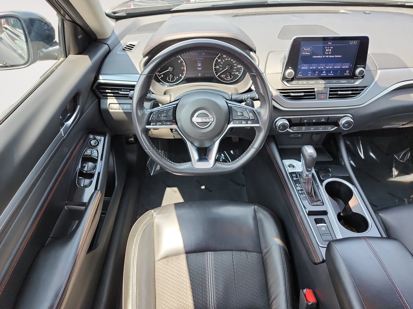 Used 2023 Nissan Altima 2.5 SR AWD/4WD image 10