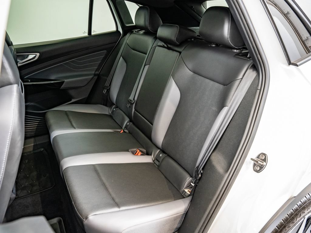 Used 2023 Volkswagen ID.4 Pro S AWD/4WD image 41
