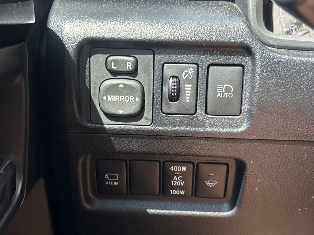 Used 2024 Toyota 4Runner TRD Off-Road Premium w/ Off Road Premium Plus Package image 26