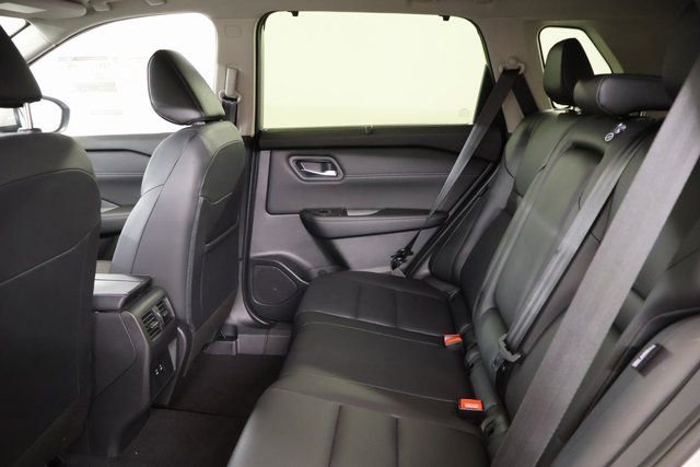 New 2026 Nissan Rogue SV w/ SV Premium Package image 9