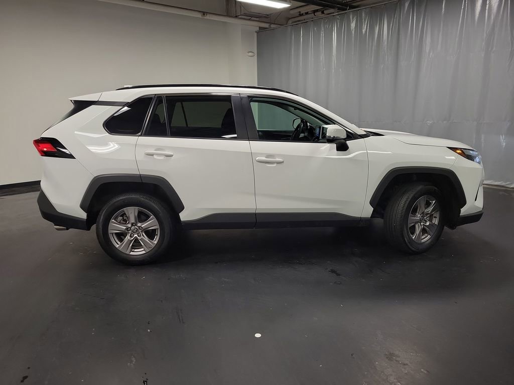 Used 2023 Toyota RAV4 XLE image 9
