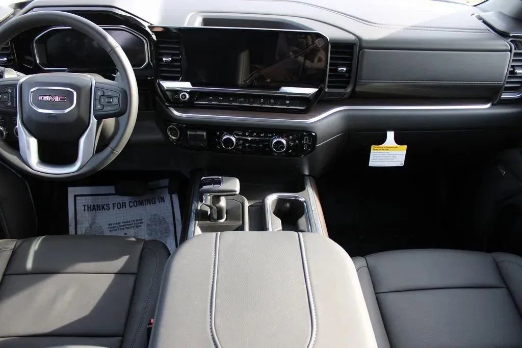 New 2026 GMC Sierra 1500 SLT image 28