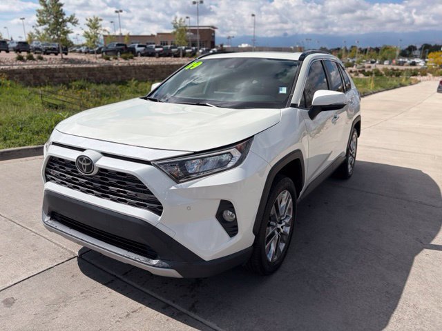 Used 2019 Toyota RAV4 Limited FWD image 3