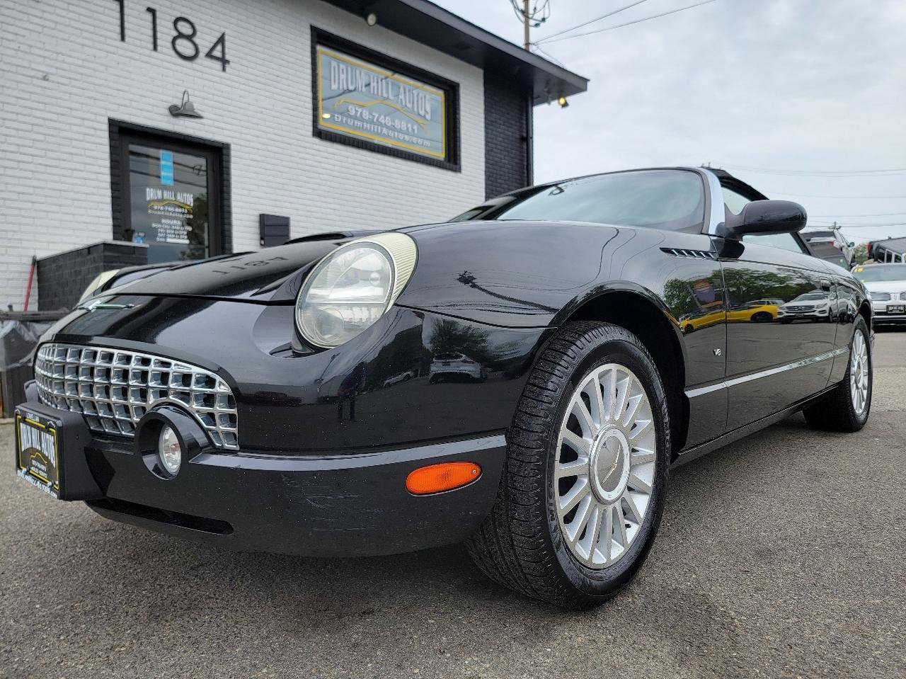Used 2004 Ford Thunderbird RWD image 2