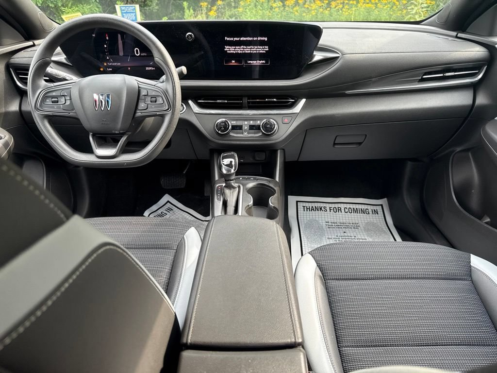 Used 2024 Buick Envista Preferred FWD image 16