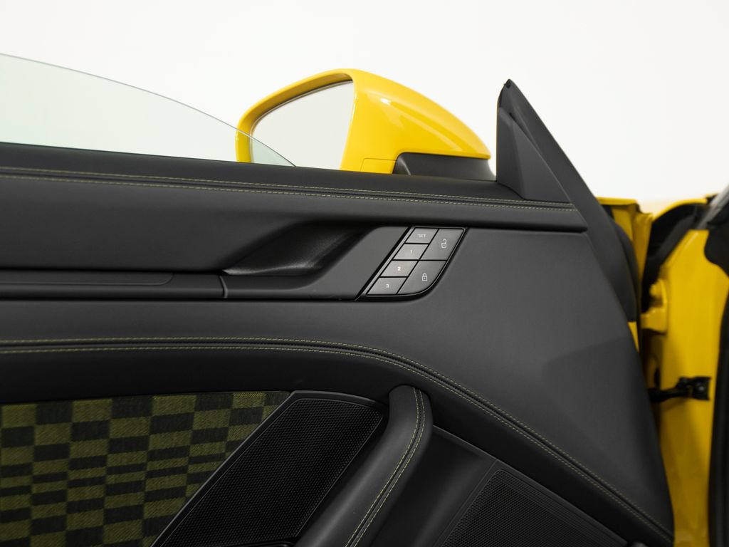 Certified 2026 Porsche 911 Carrera GTS RWD image 18