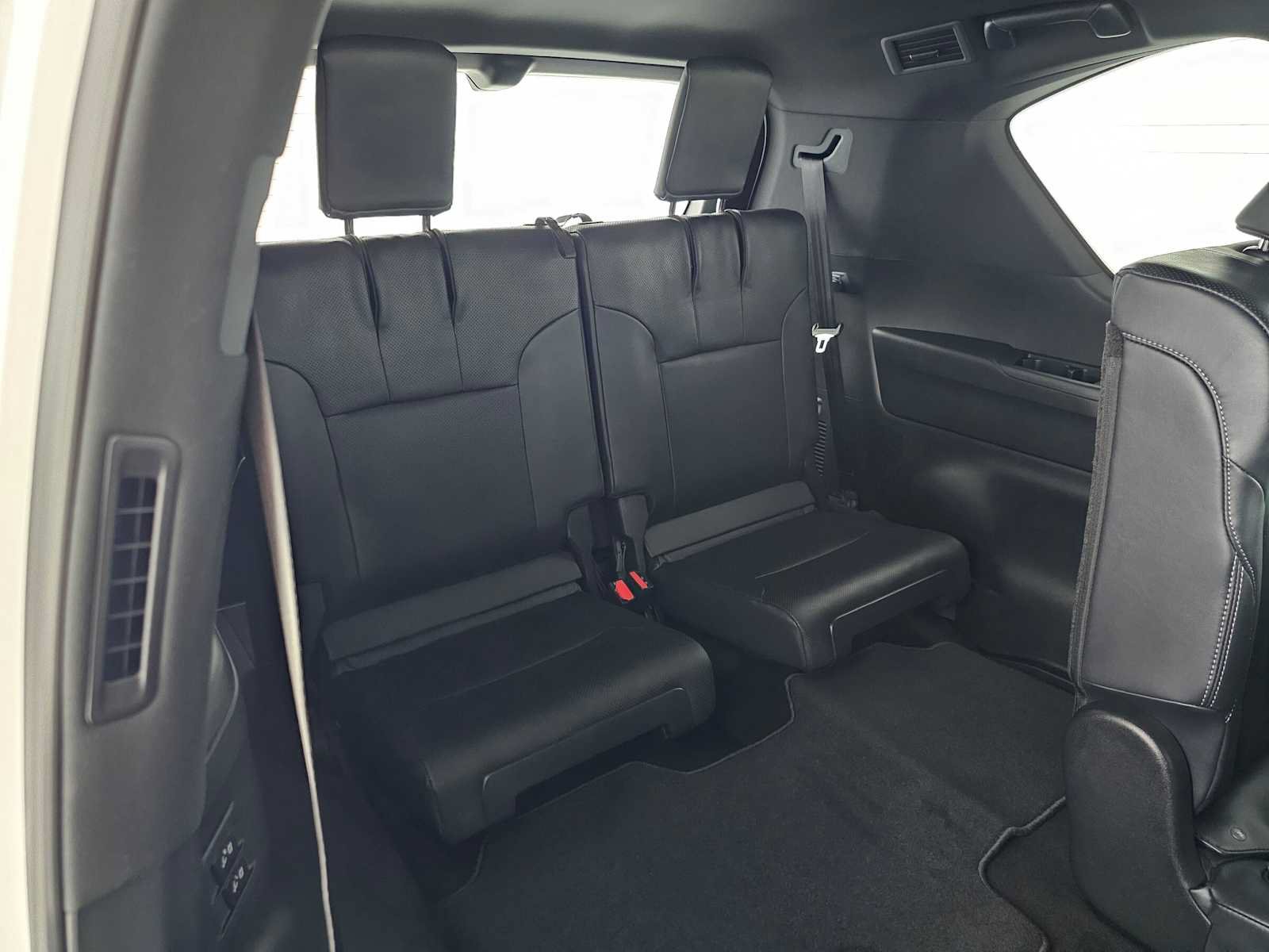 New 2026 Lexus LX 600 F Sport AWD/4WD image 13