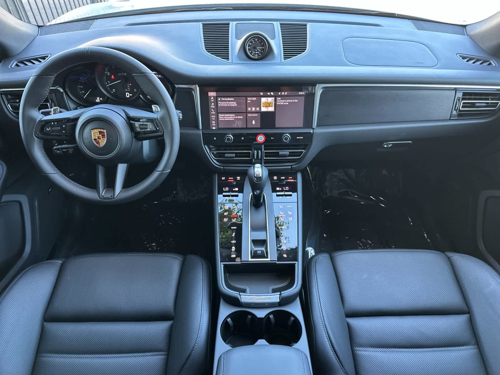 New 2026 Porsche Macan GTS AWD/4WD image 6