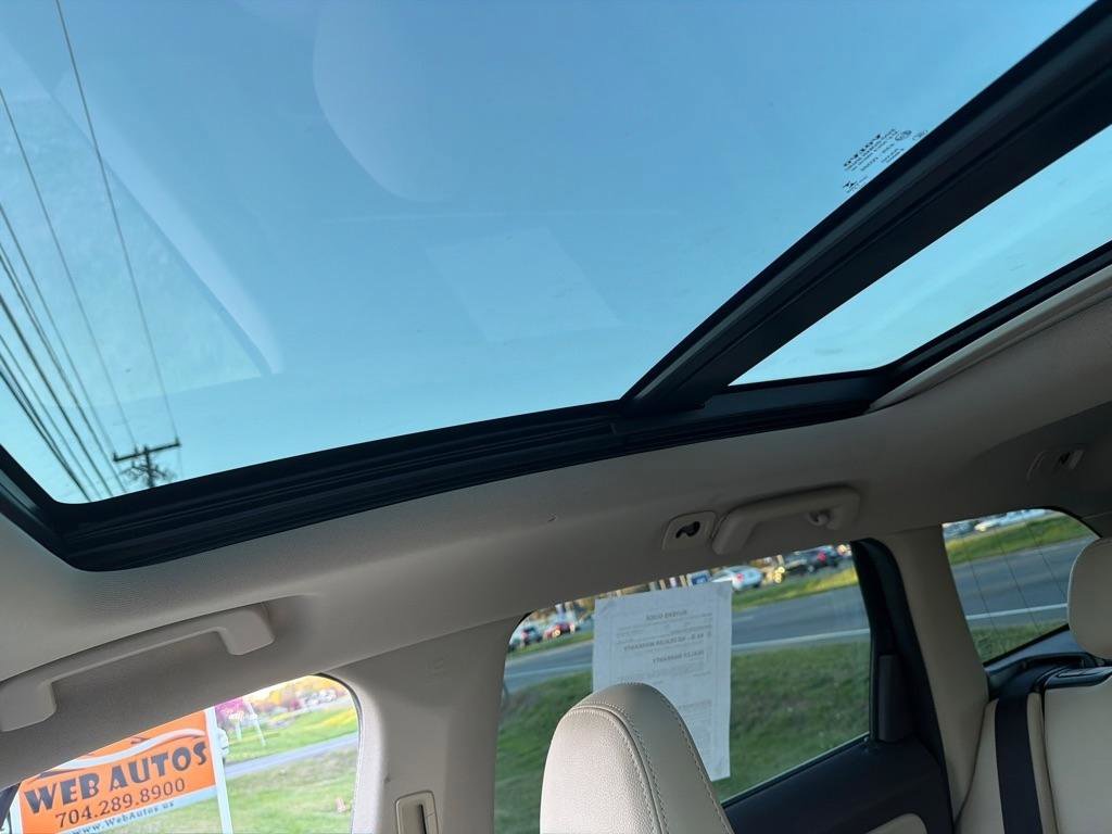 Used 2016 Volvo XC60 T5 Premier w/ Proximity Package image 26