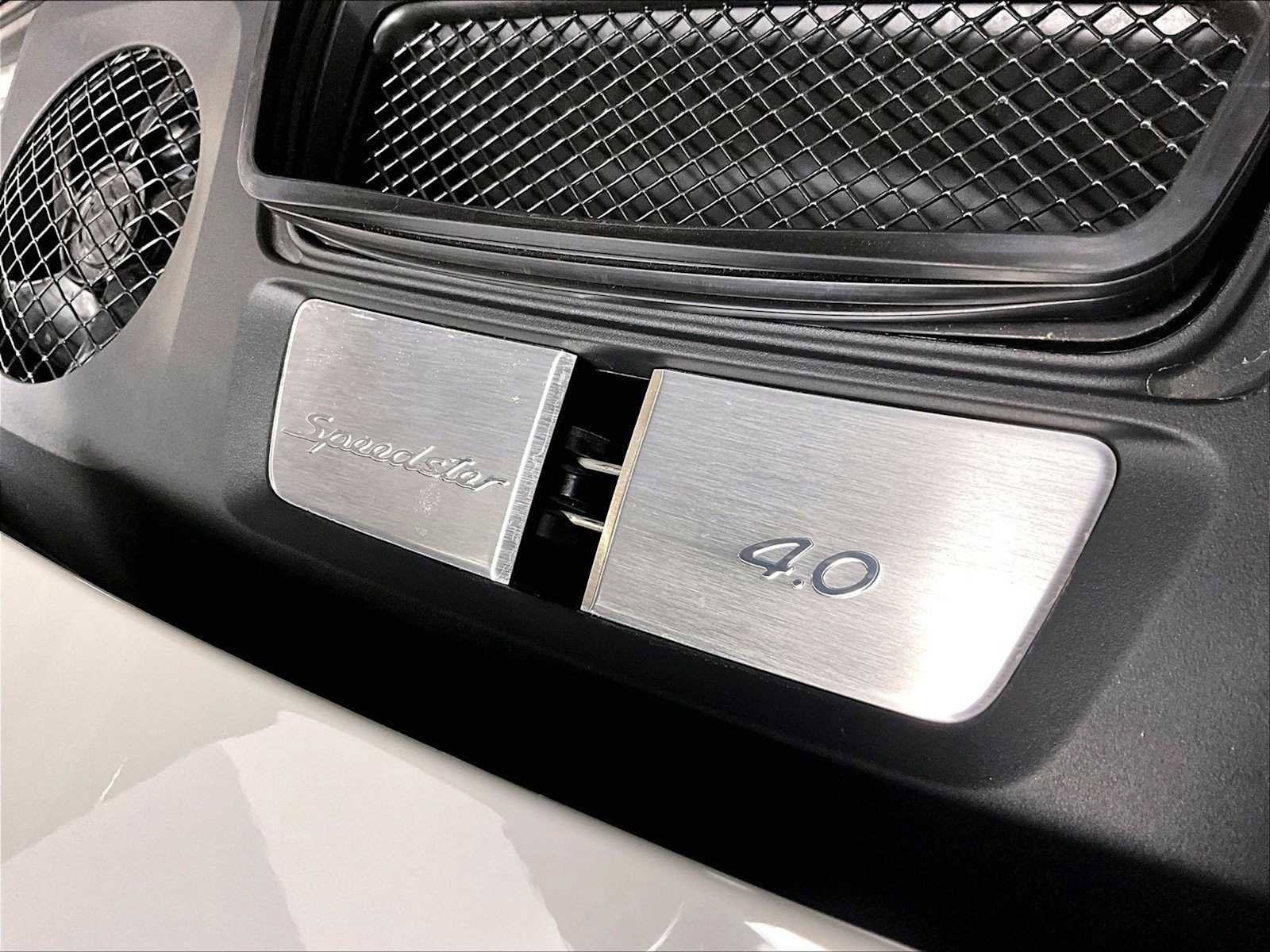 Used 2019 Porsche 911 Speedster image 36