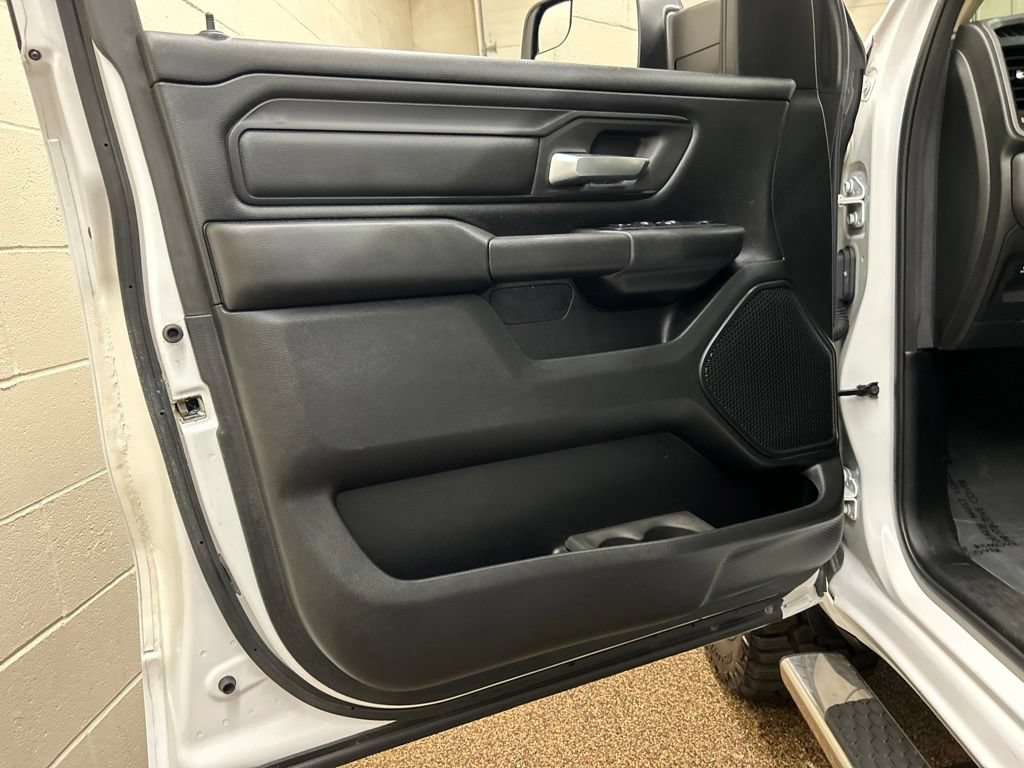 Used 2019 RAM 1500 Tradesman AWD/4WD image 11