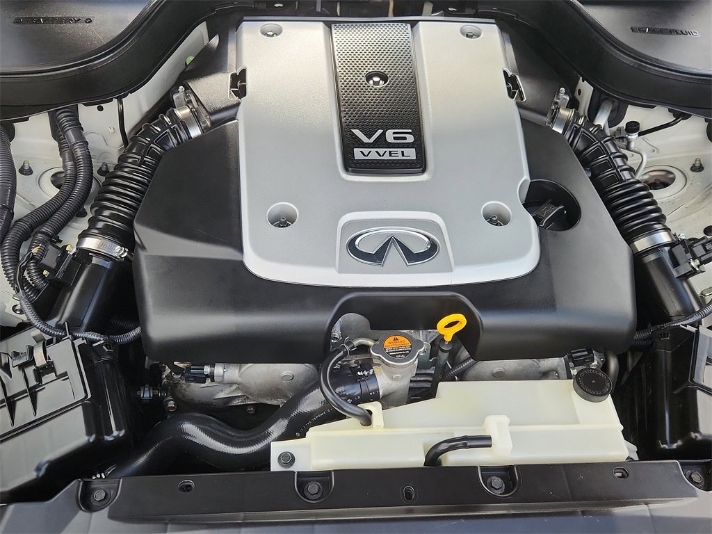 Used 2013 INFINITI G37 x w/ Premium Pkg image 17