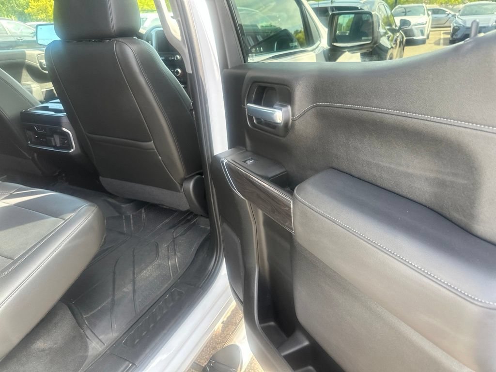 Used 2020 Chevrolet Silverado 1500 LTZ w/ LTZ Premium Package AWD/4WD image 35