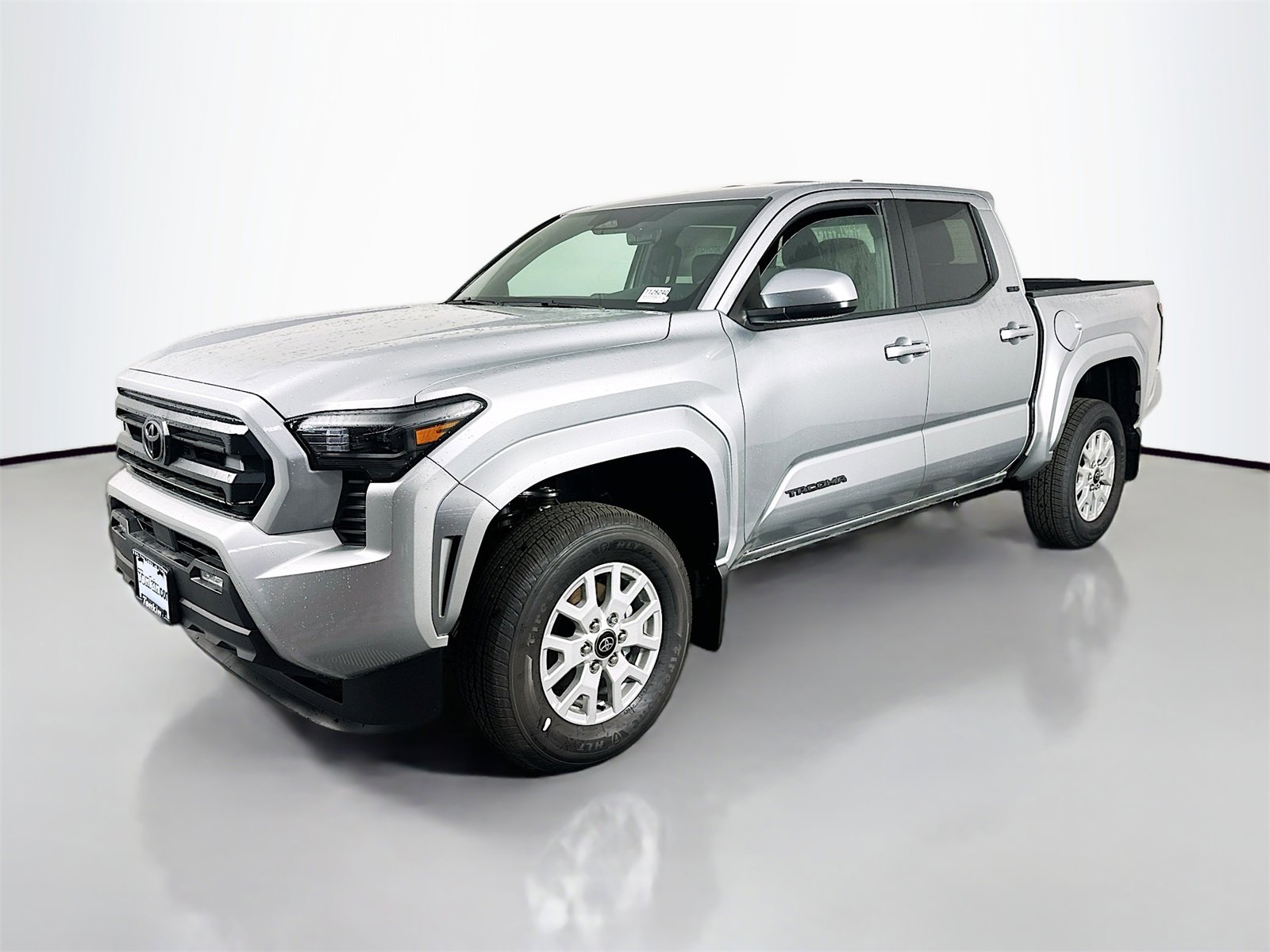 New 2025 Toyota Tacoma SR5 image 3