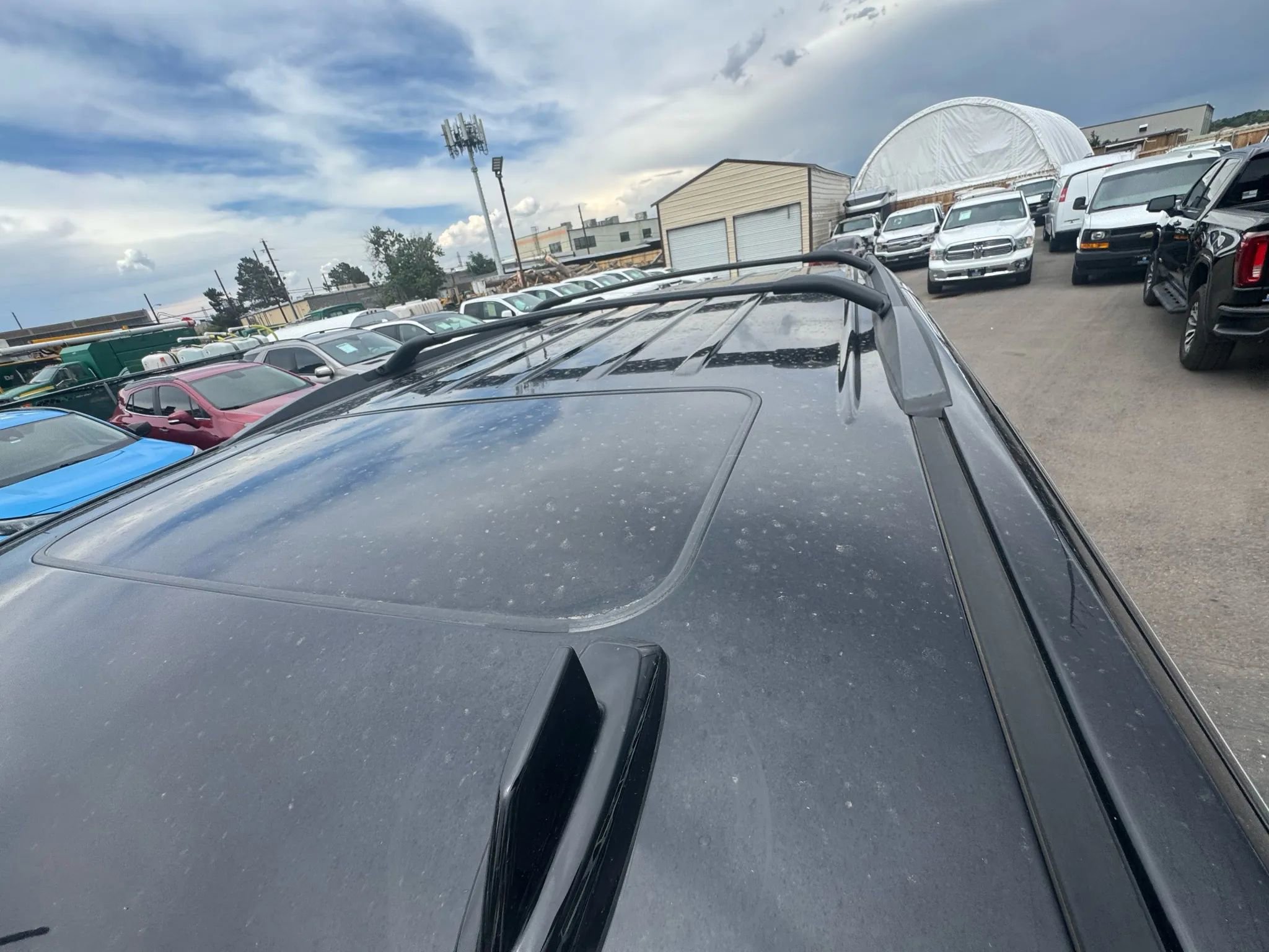 Used 2019 Chevrolet Tahoe LT w/ Luxury Package AWD/4WD image 13