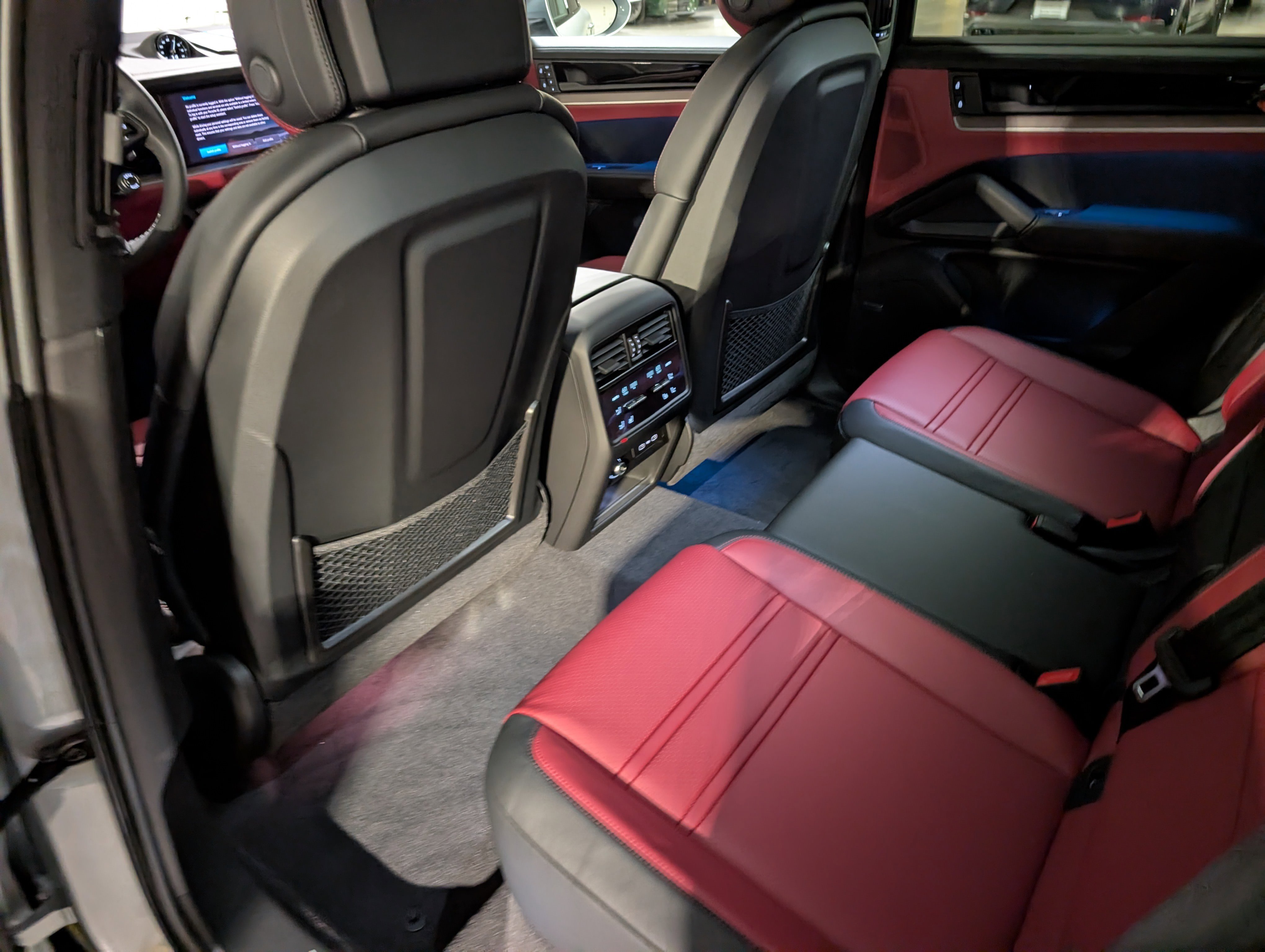 New 2026 Porsche Cayenne S image 23