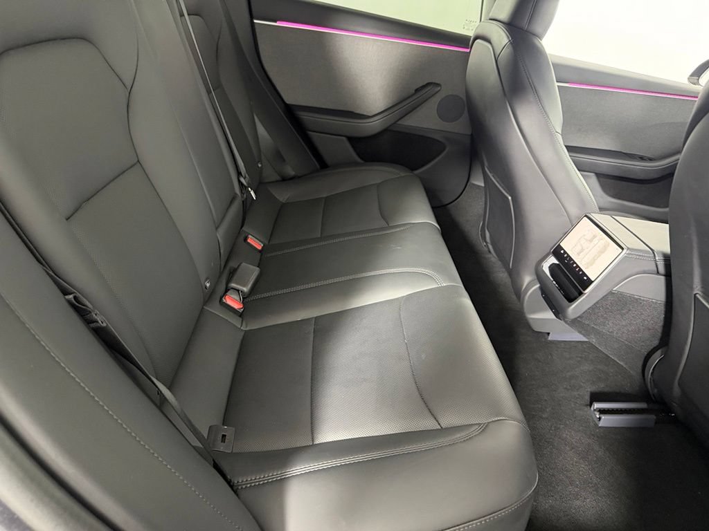 Used 2024 Tesla Model 3 Standard Range RWD image 29