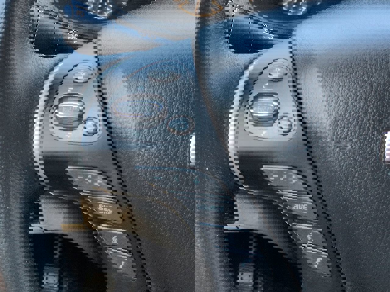 Used 2020 Nissan Pathfinder SL image 24