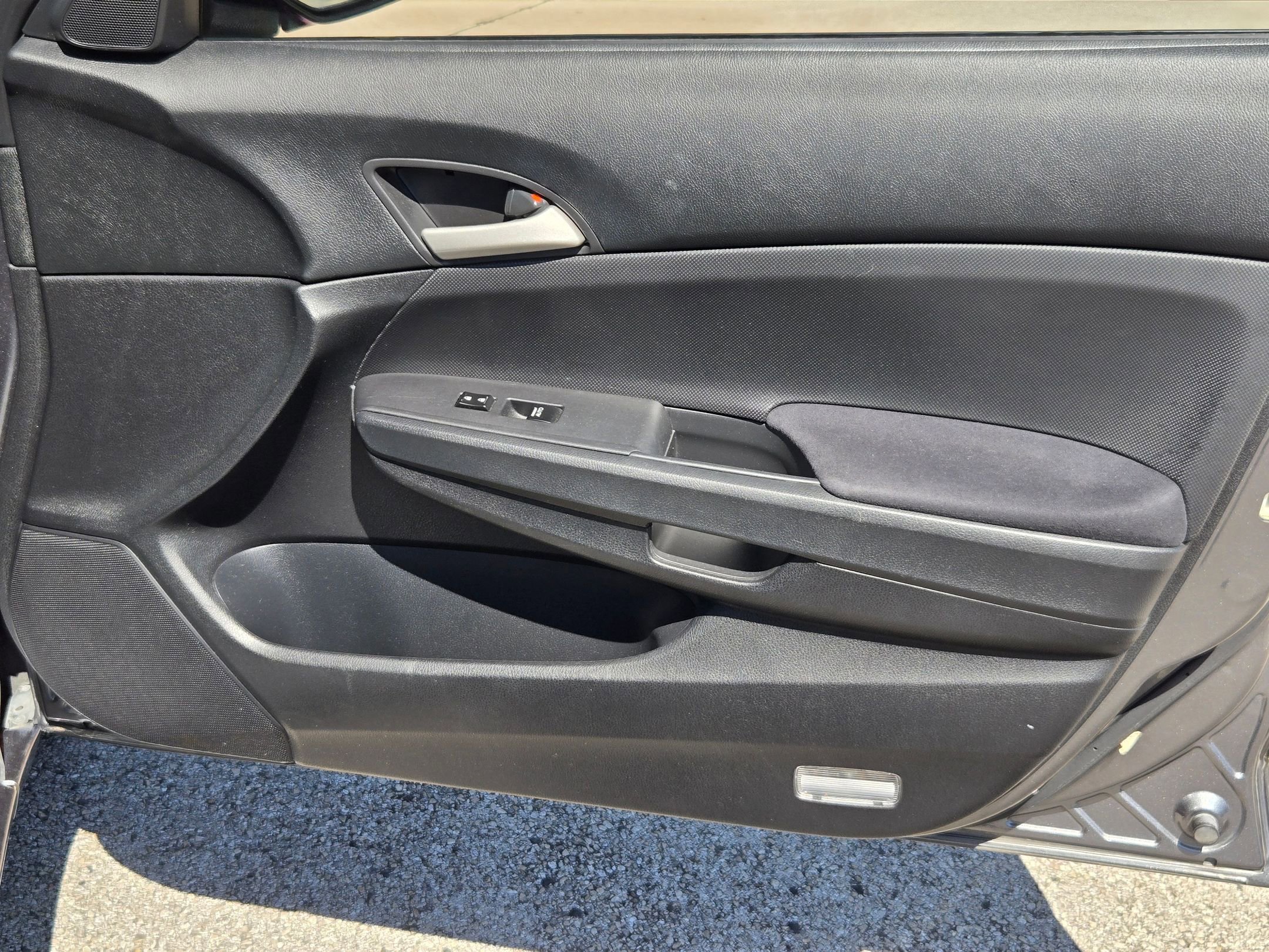 Used 2011 Honda Accord SE image 28