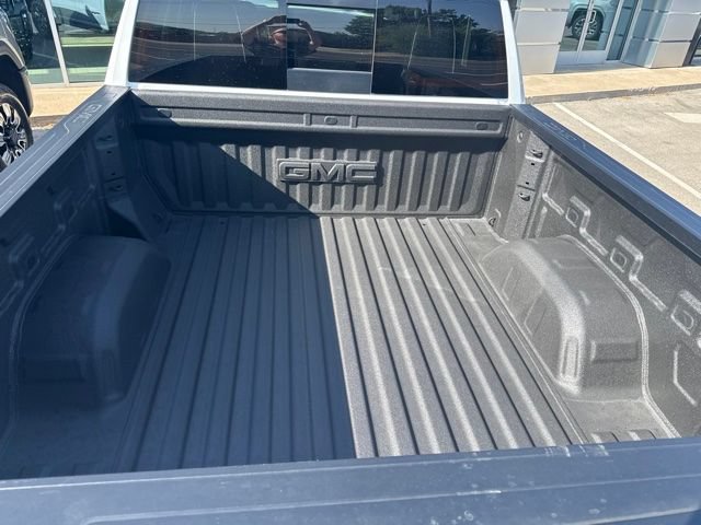 Used 2026 GMC Sierra 1500 AT4X AWD/4WD image 17